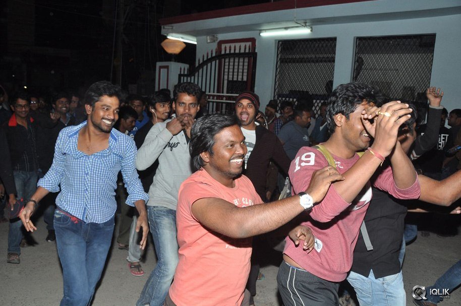 Gopala-Gopala-Benefit-Show-at-Shiva-Parvathi